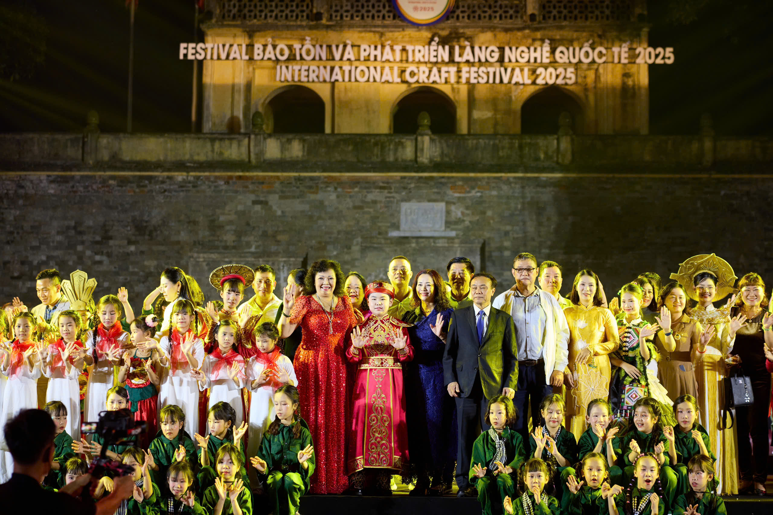 “Sắc Màu Di Sản – Kết Nối Tinh Hoa Toàn Cầu”- Hành trình lan tỏa vẻ đẹp văn hóa Việt qua tài năng nhí